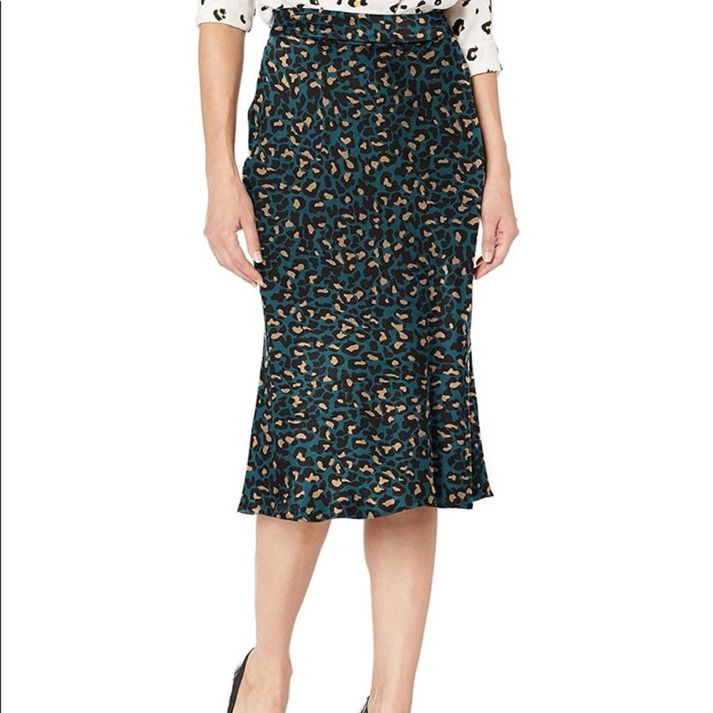 BCBGeneration Bias Cut Teal Leopard Midi Skirt NWT